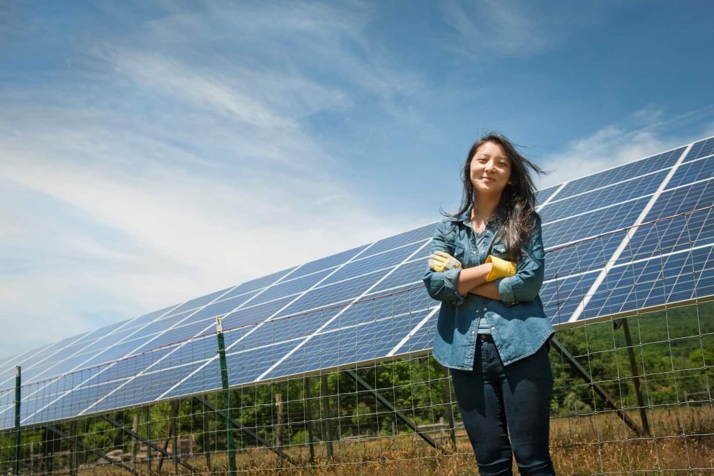 Panneaux solaires pour professionnels - Hautes-de-France | Ecogroup Énergie, vous accompagne avec des solutions performantes et durables.
